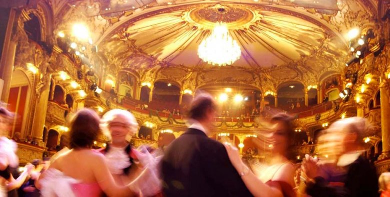 Opernsaal